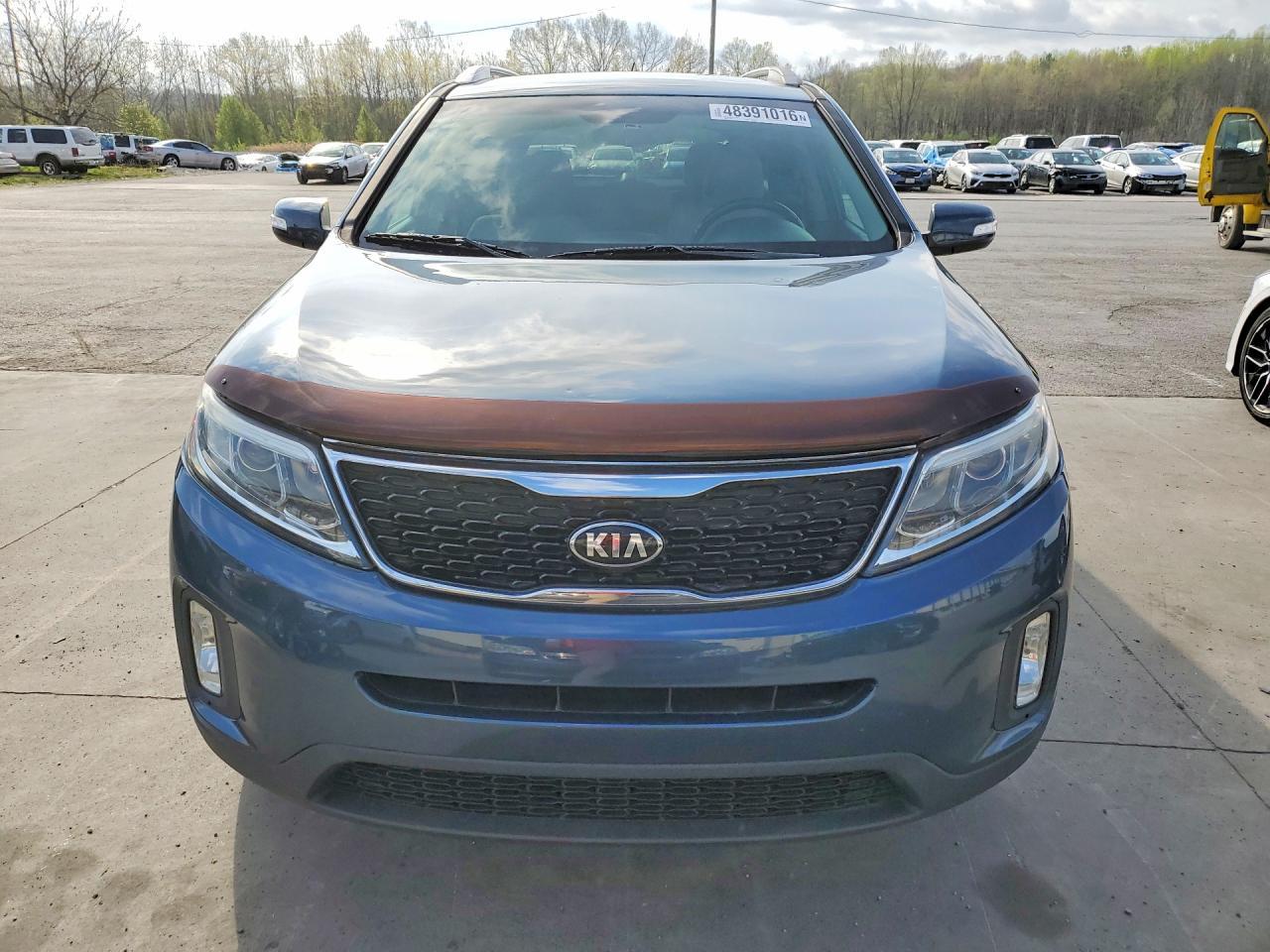 2015 KIA SORENTO