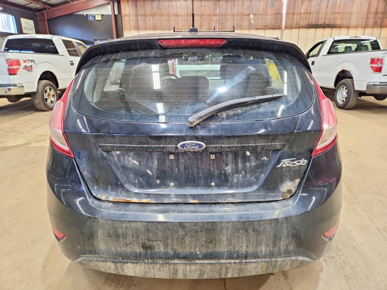 2016 FORD Fiesta