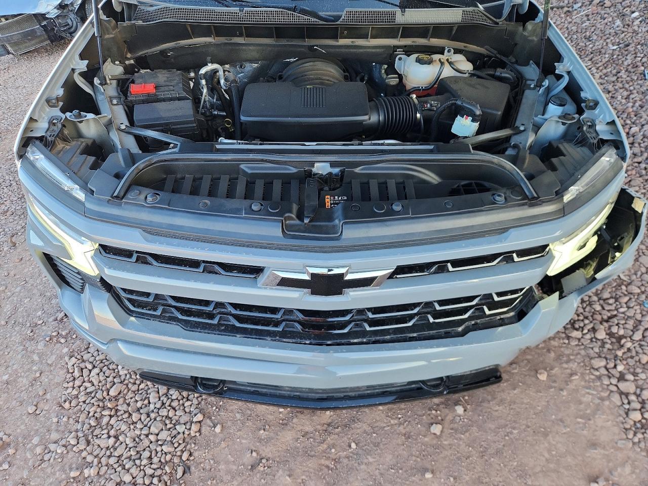 2024 CHEVROLET Silverado