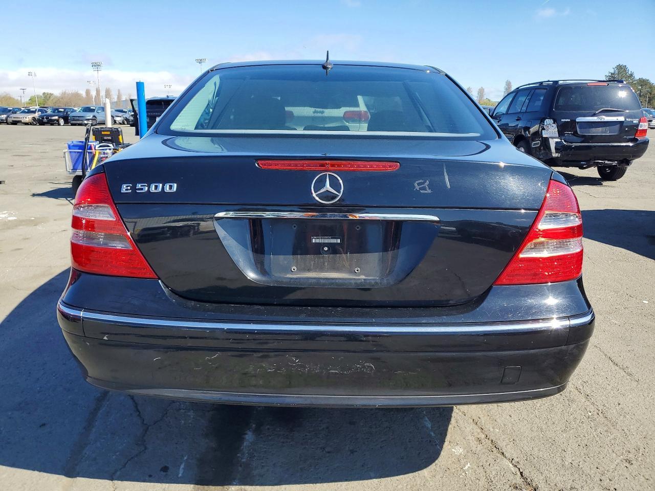 2006 MERCEDES-BENZ E-Class