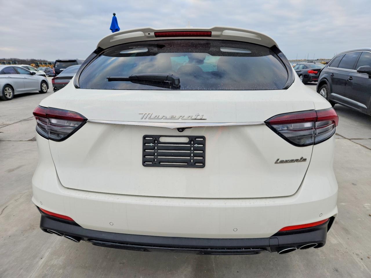 2024 MASERATI Levante