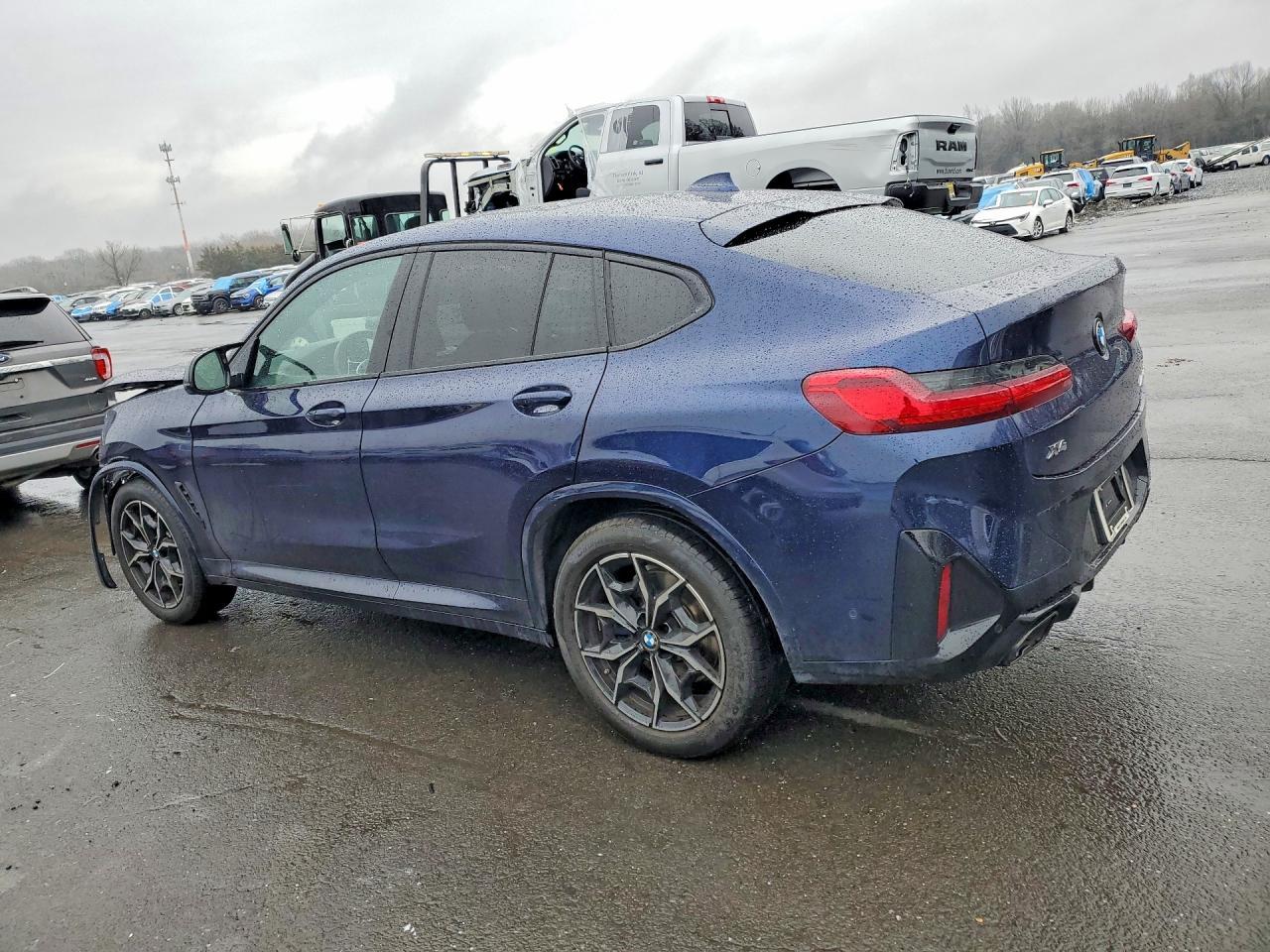 2025 BMW X4