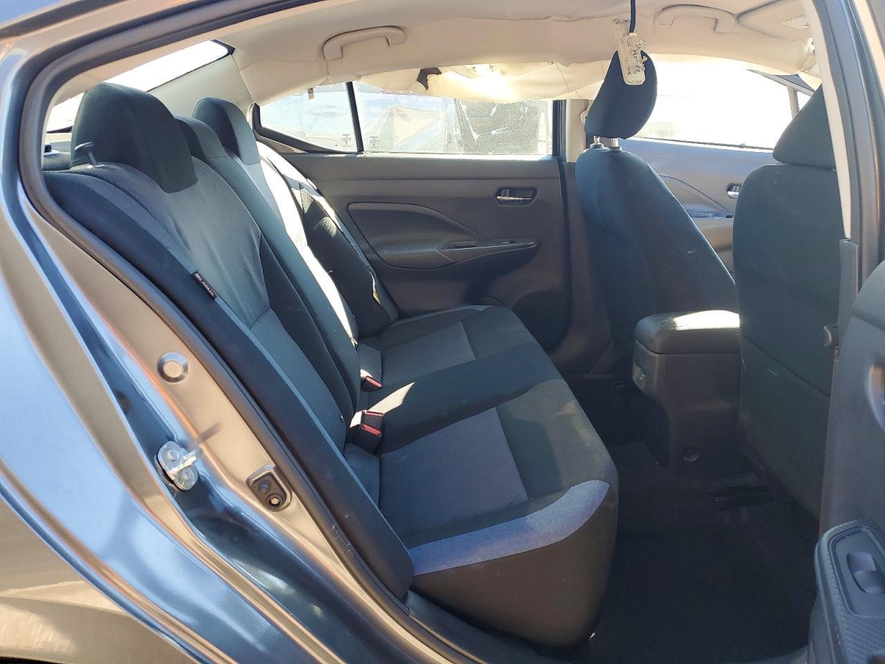 2025 NISSAN VERSA