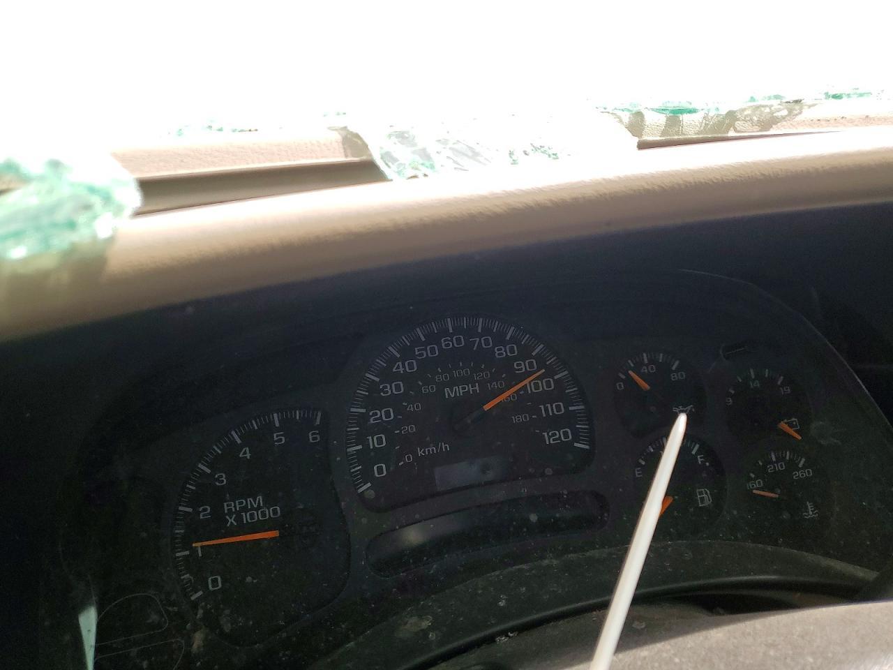 2004 CHEVROLET Tahoe