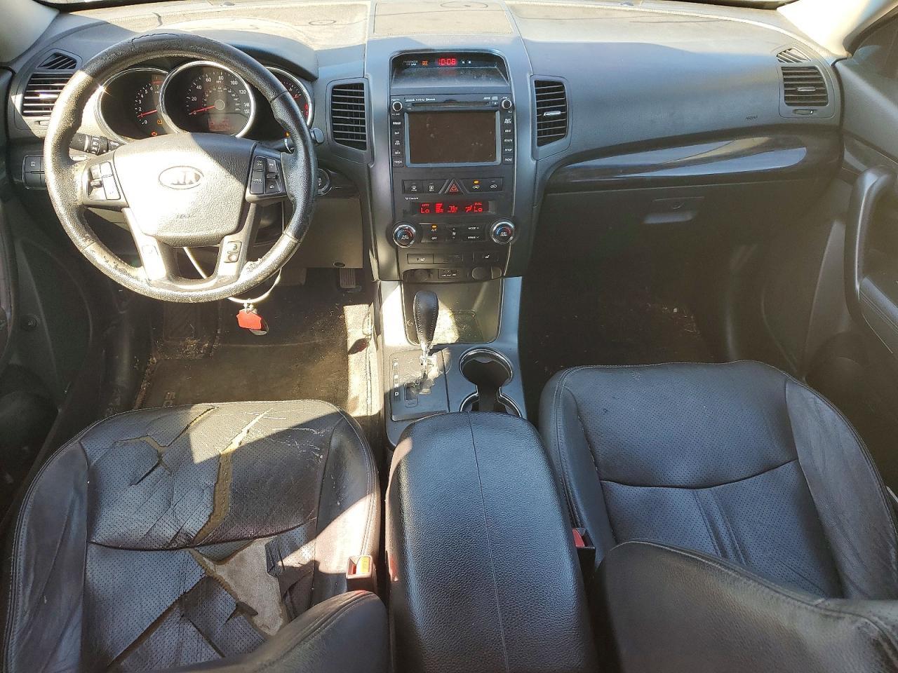 2011 KIA SORENTO