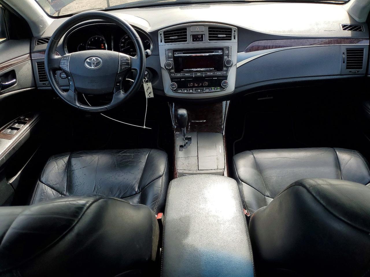 2012 TOYOTA Avalon