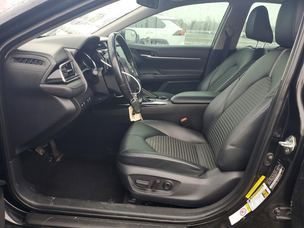 2019 TOYOTA CAMRY
