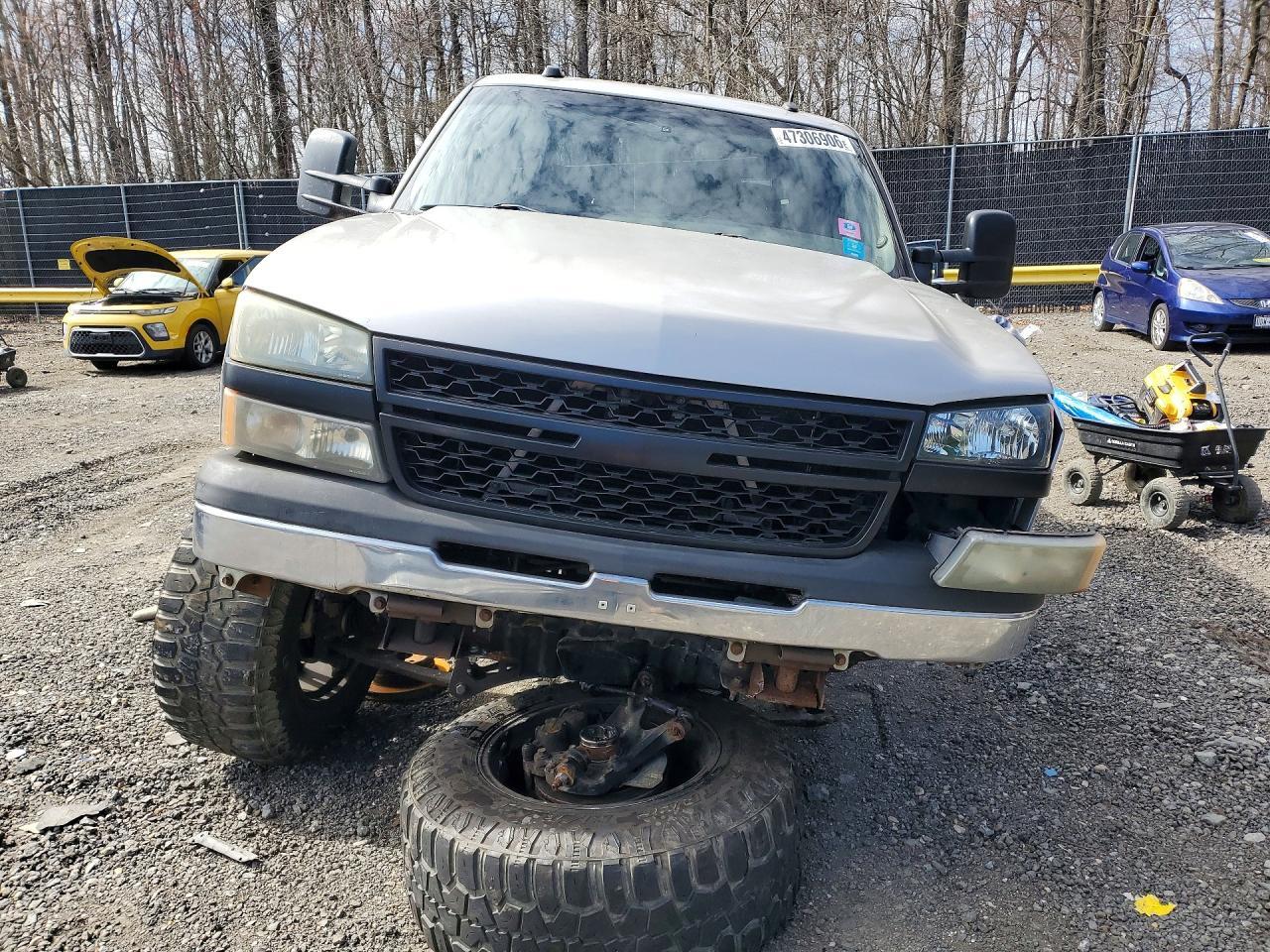 2004 CHEVROLET Silverado