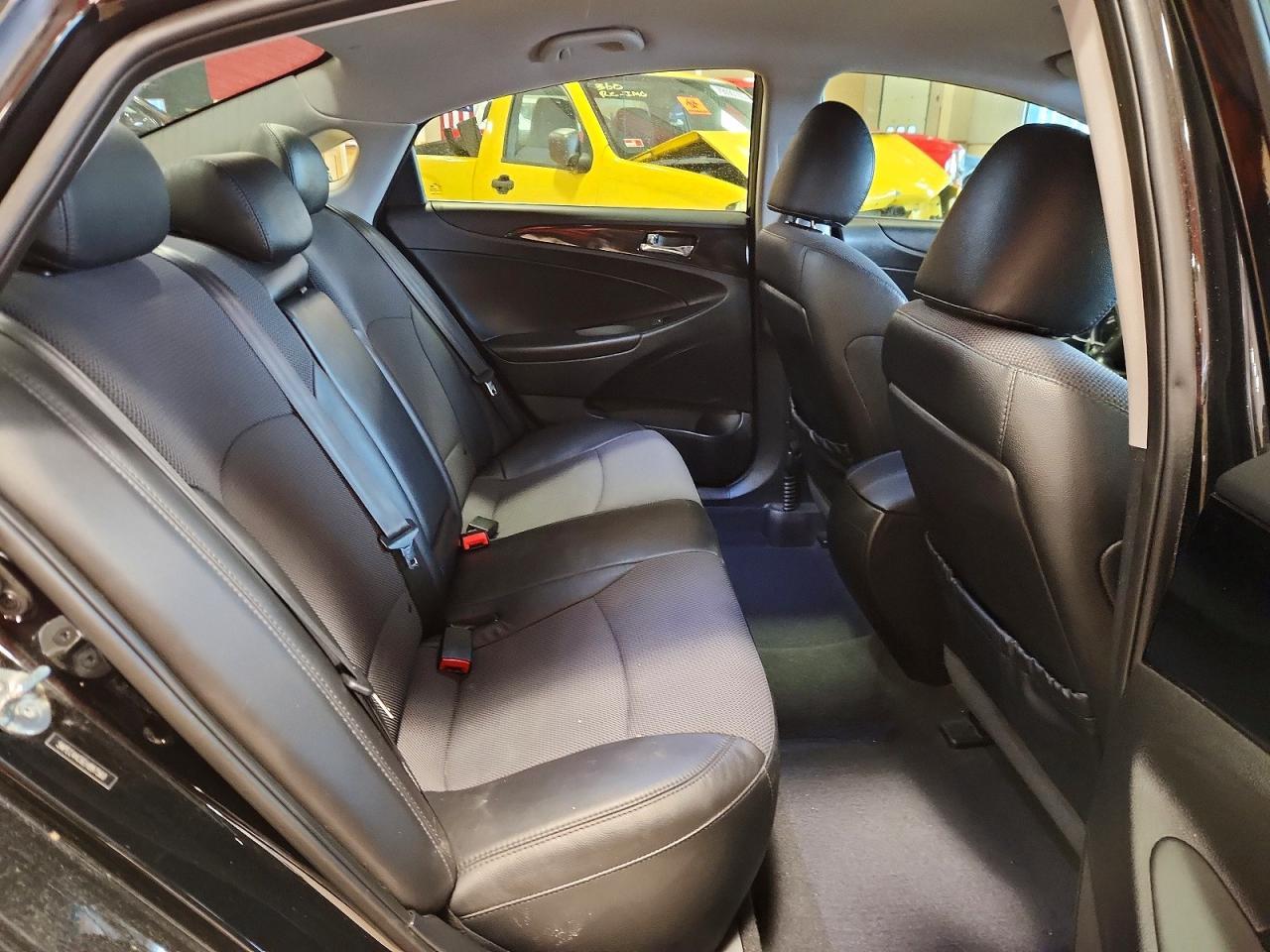 2014 HYUNDAI SONATA