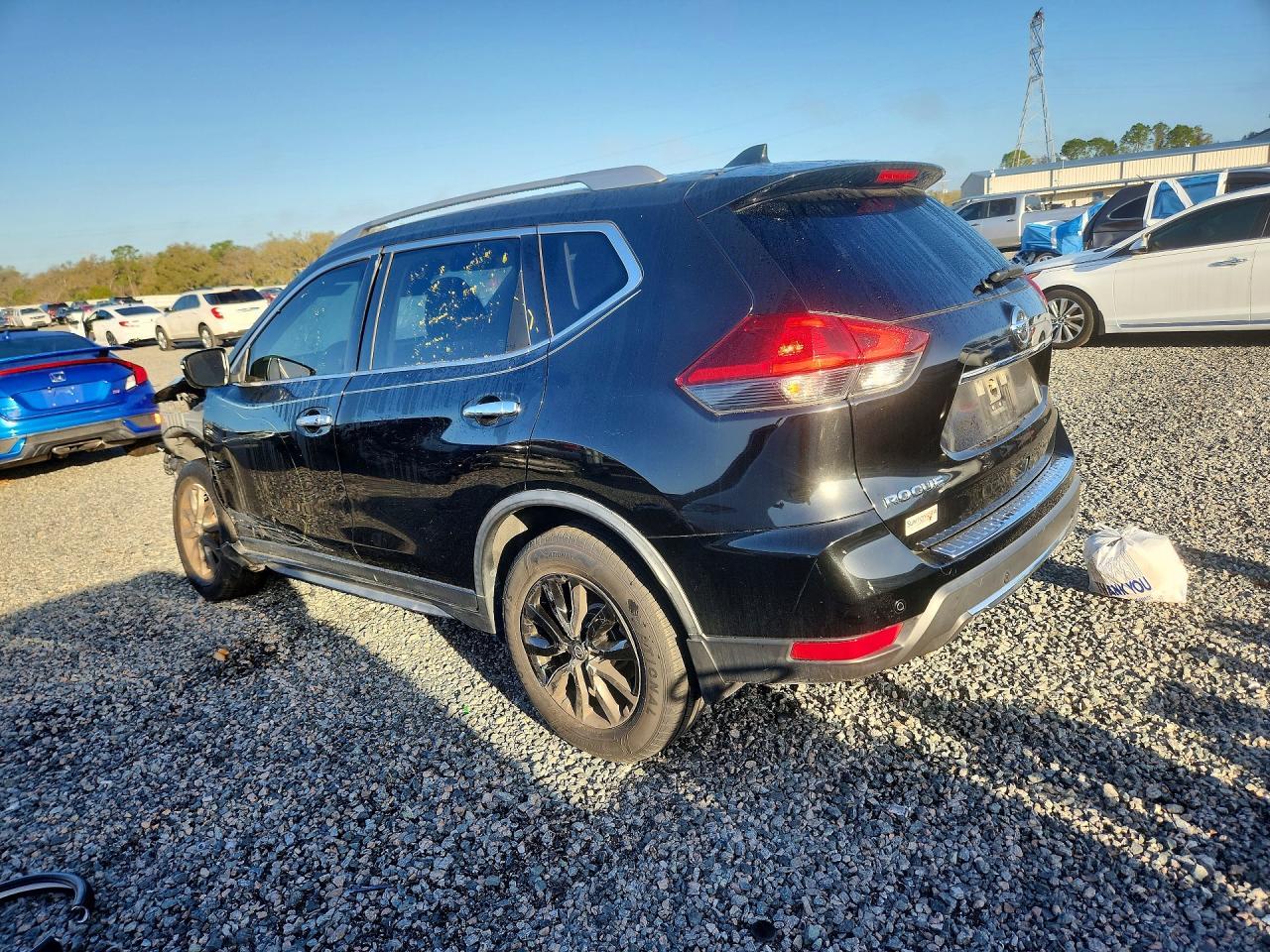 2019 NISSAN ROGUE