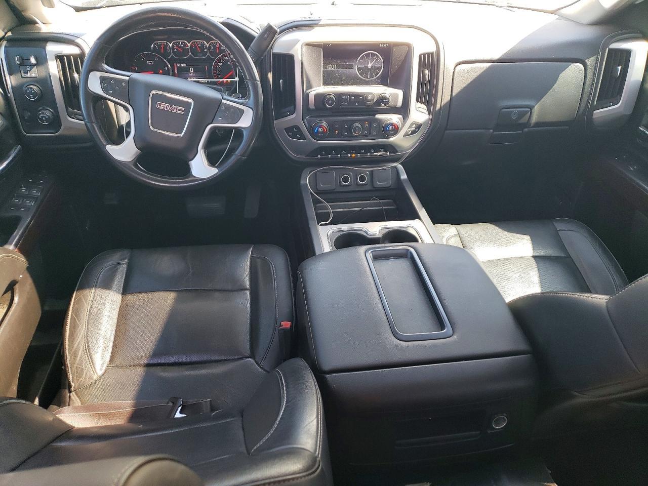 2015 GMC Sierra