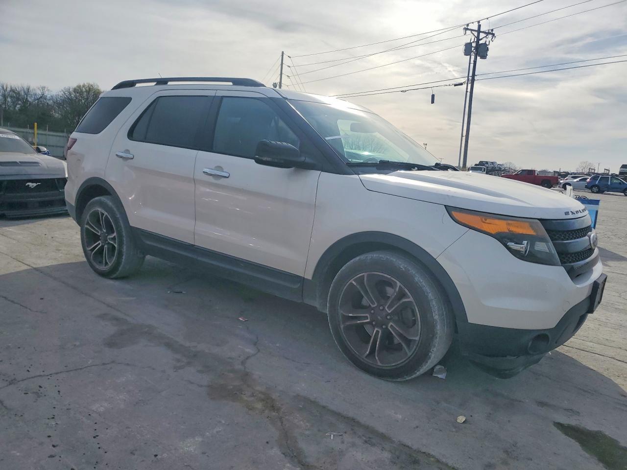 2014 FORD Explorer Sport Trac