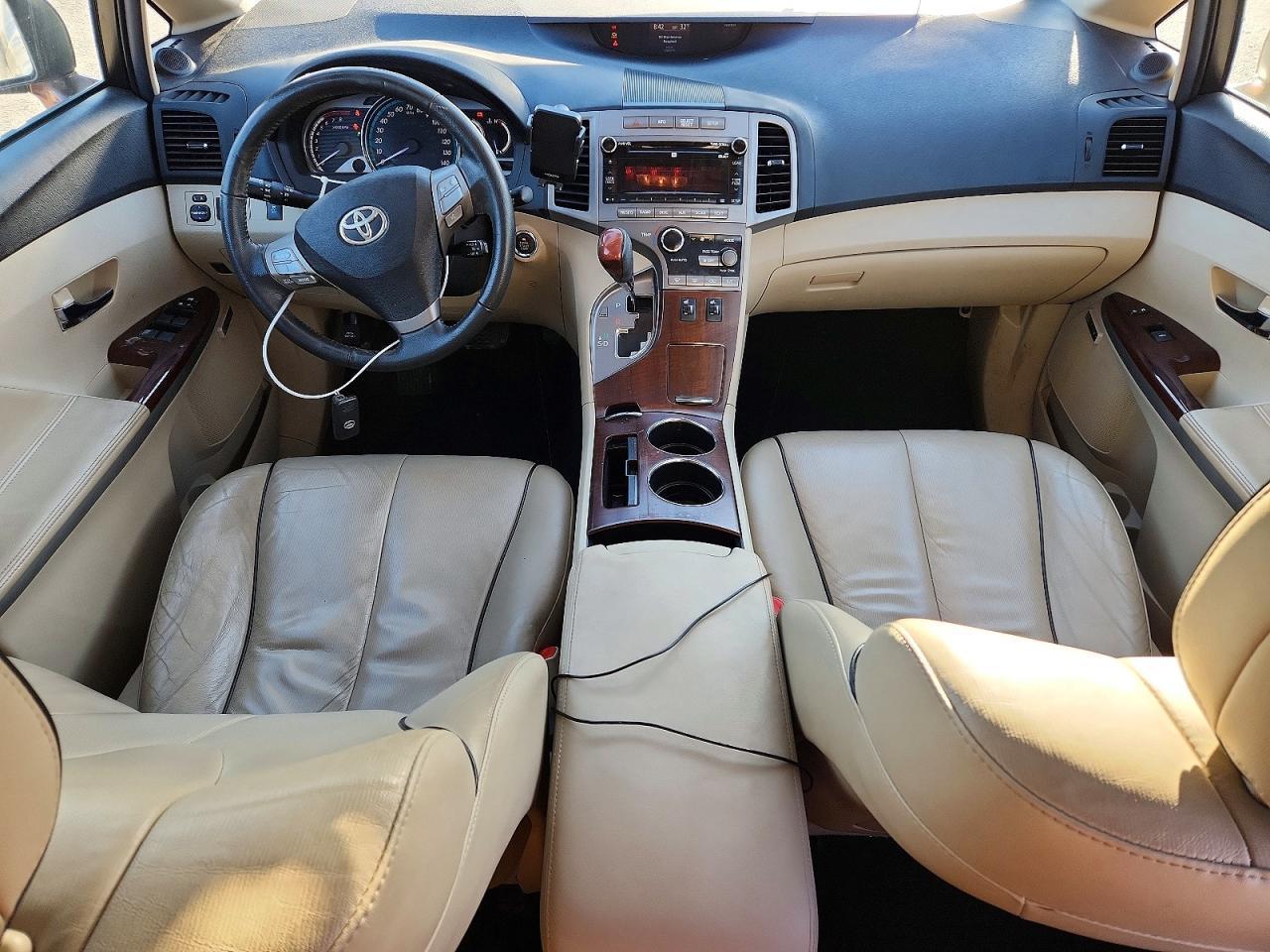 2011 TOYOTA VENZA