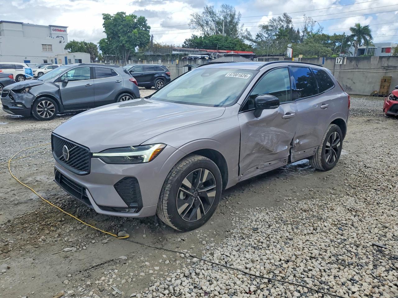 2026 VOLVO XC60