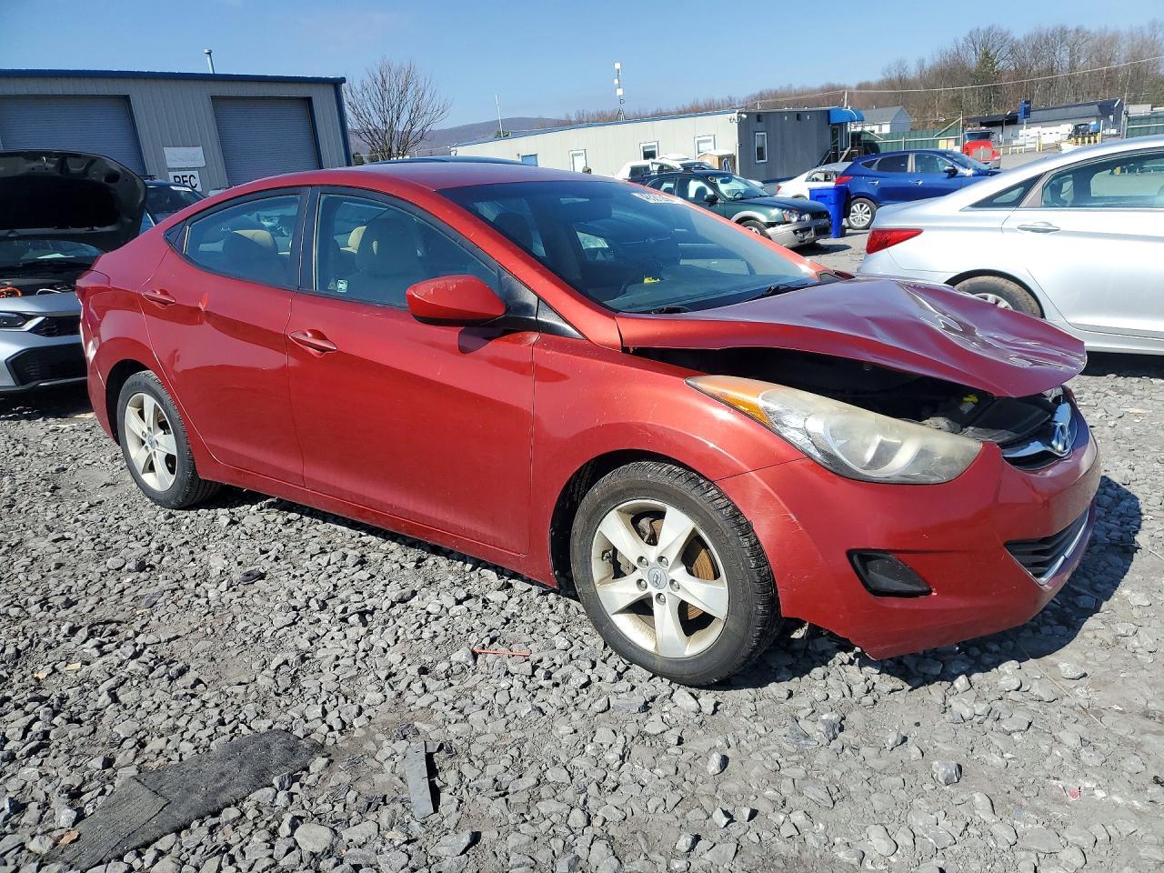 2011 HYUNDAI ELANTRA