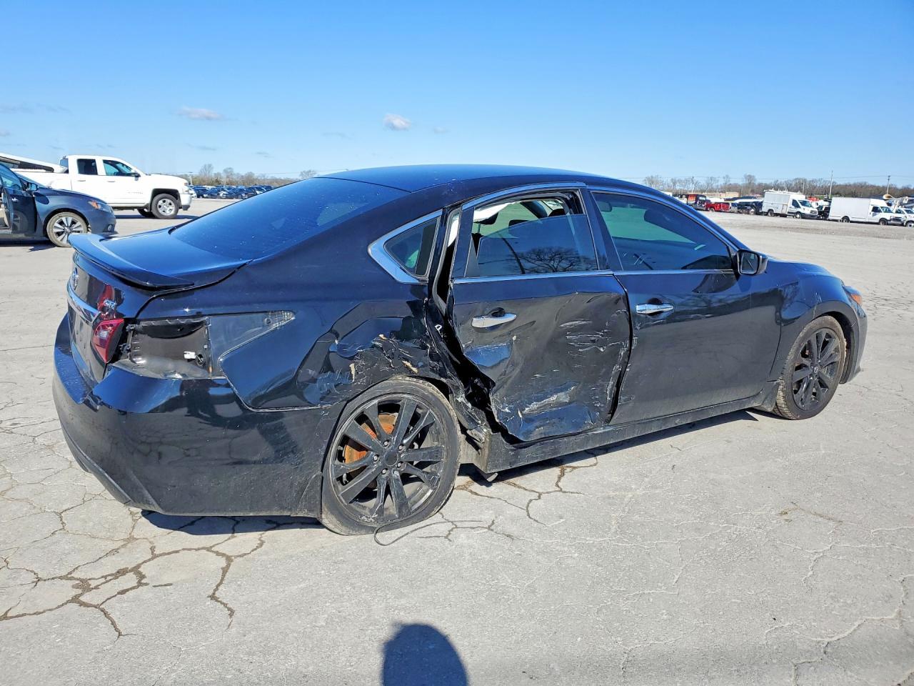 2017 NISSAN ALTIMA