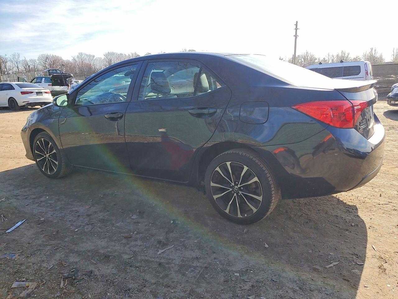 2017 TOYOTA COROLLA