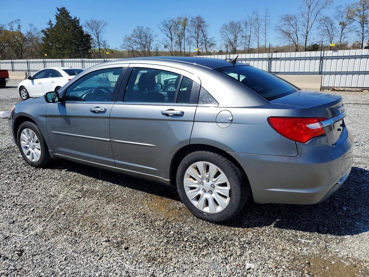 2012 CHRYSLER 200