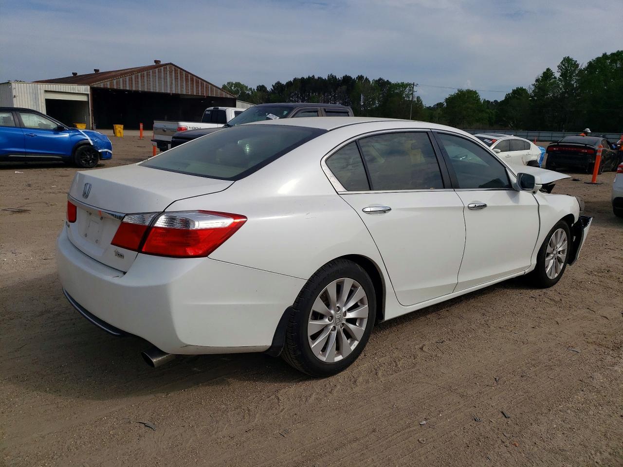 2015 HONDA ACCORD