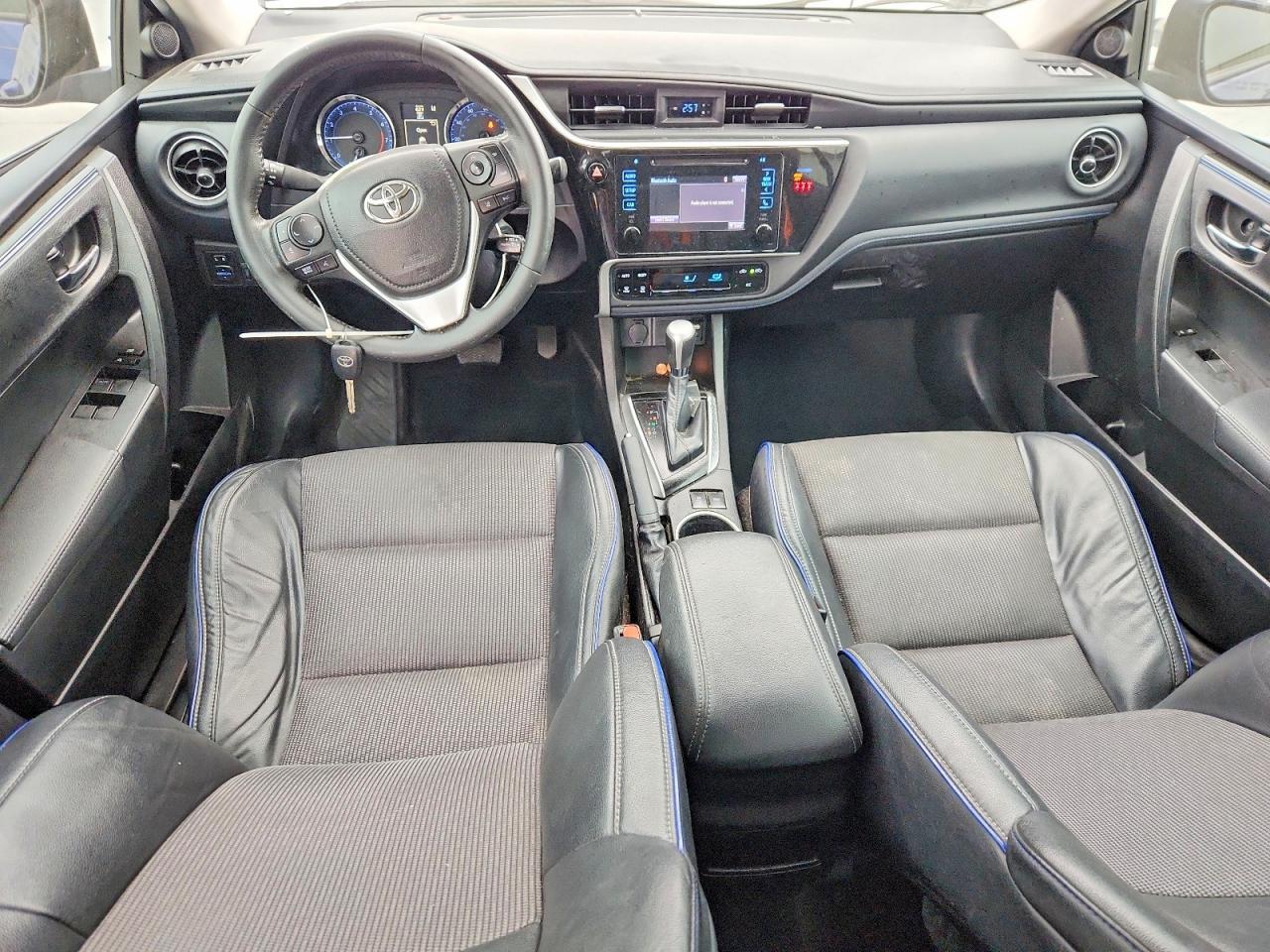 2019 TOYOTA COROLLA