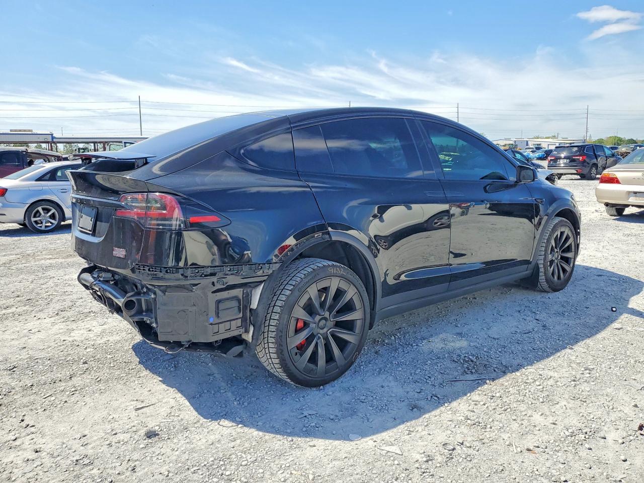 2024 TESLA MODEL X