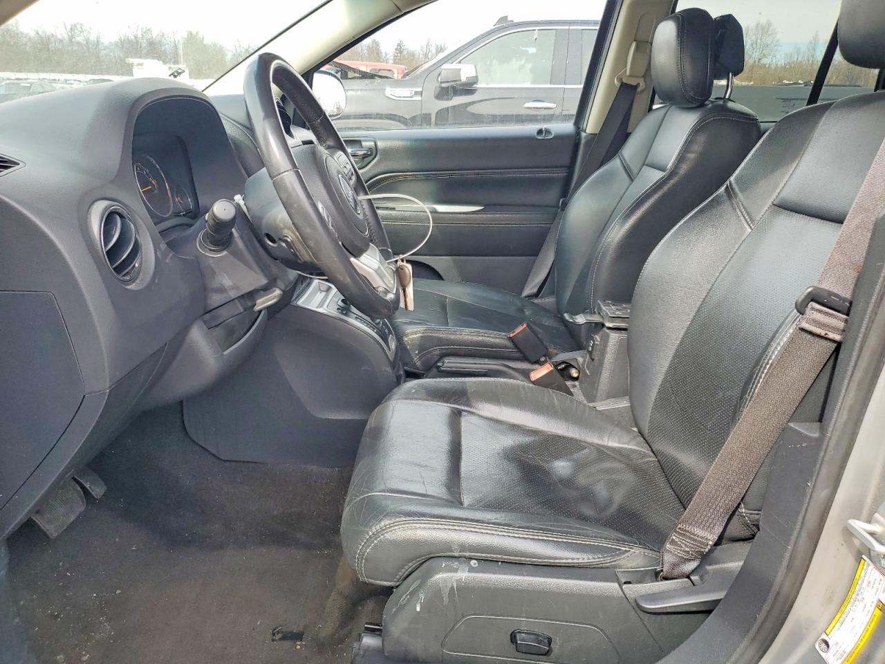 2015 JEEP Compass