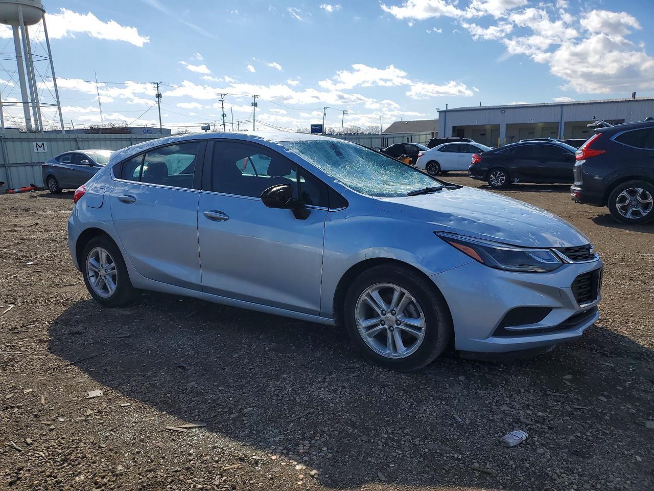 2017 CHEVROLET CRUZE