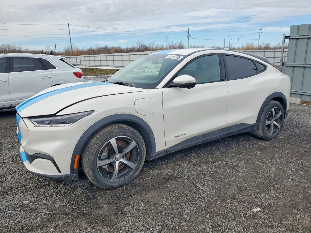 2021 FORD Mustang Mach-E