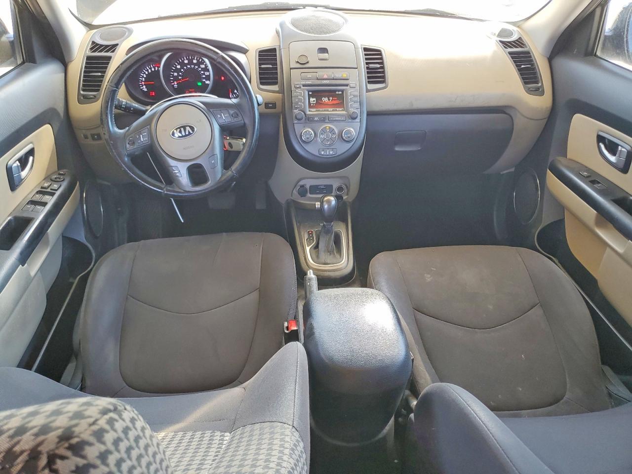 2013 KIA SOUL