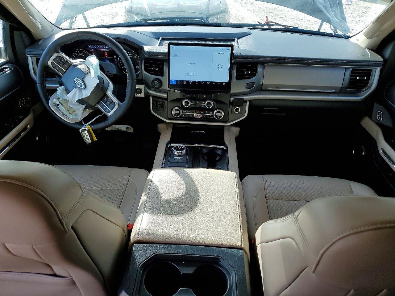 2024 FORD Expedition