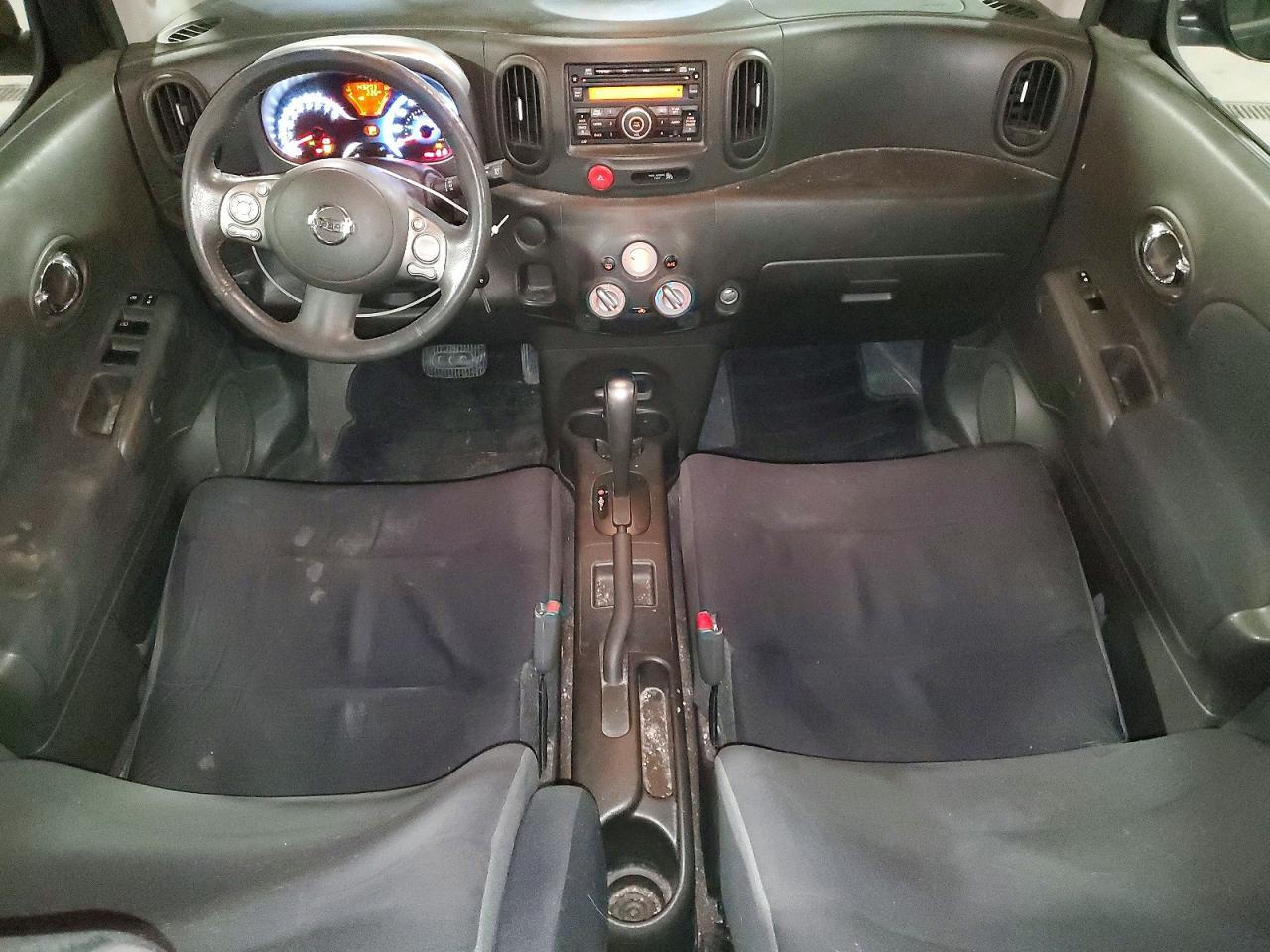 2011 NISSAN CUBE