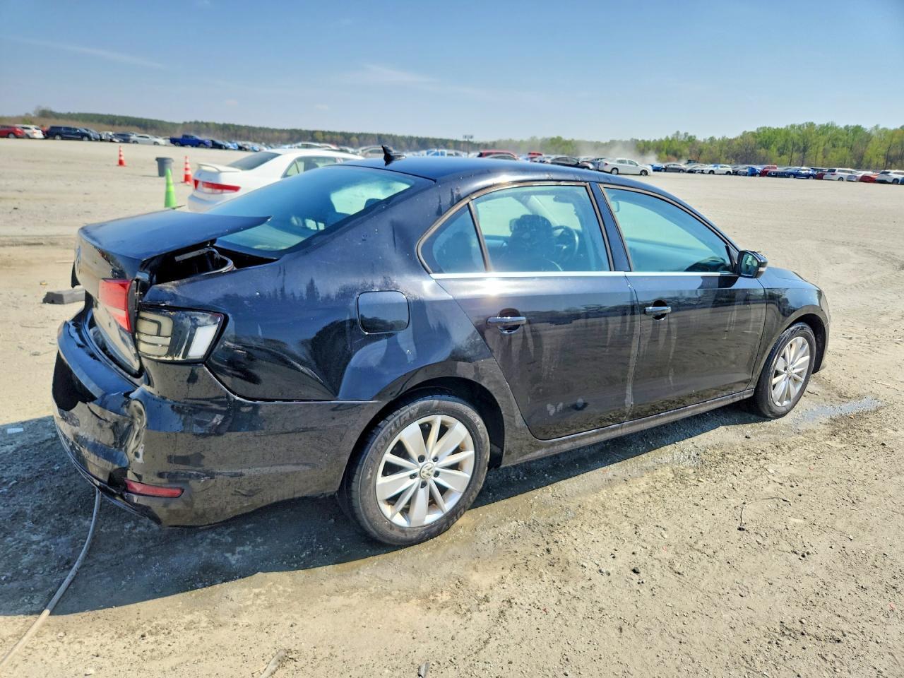 2015 VOLKSWAGEN JETTA