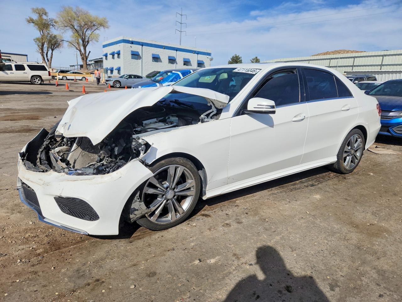 2016 MERCEDES-BENZ E-Class