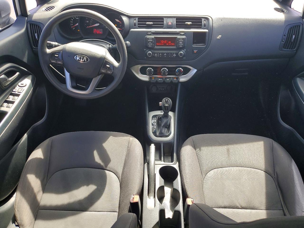 2015 KIA RIO