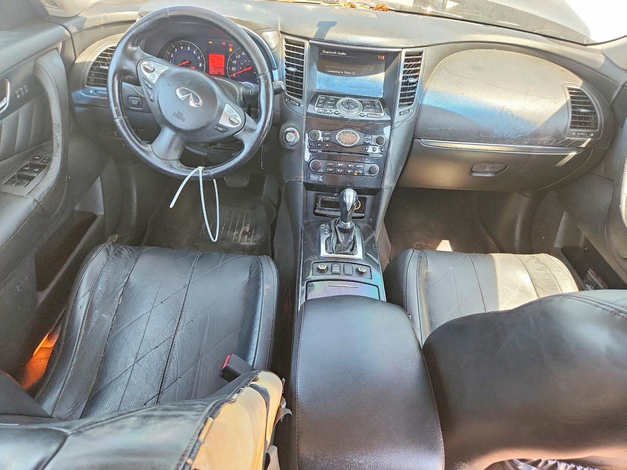2010 INFINITI FX35