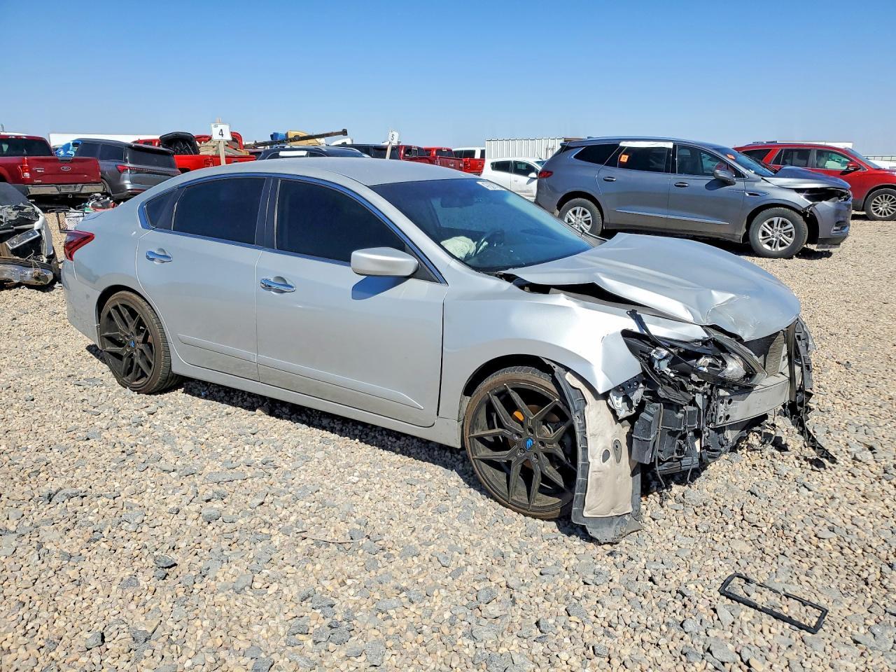 2017 NISSAN ALTIMA