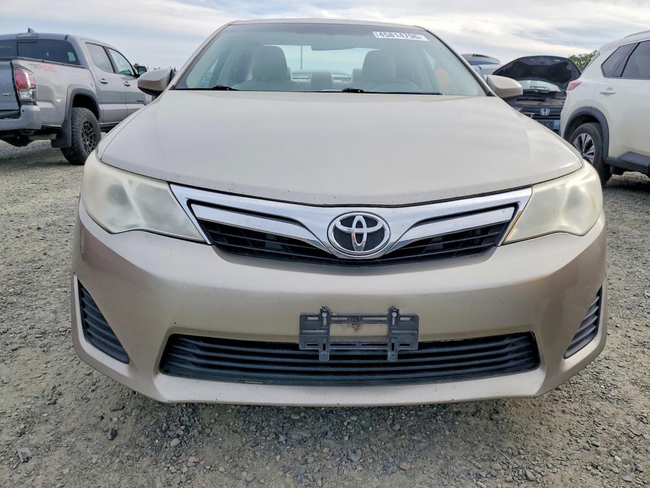 2014 TOYOTA CAMRY