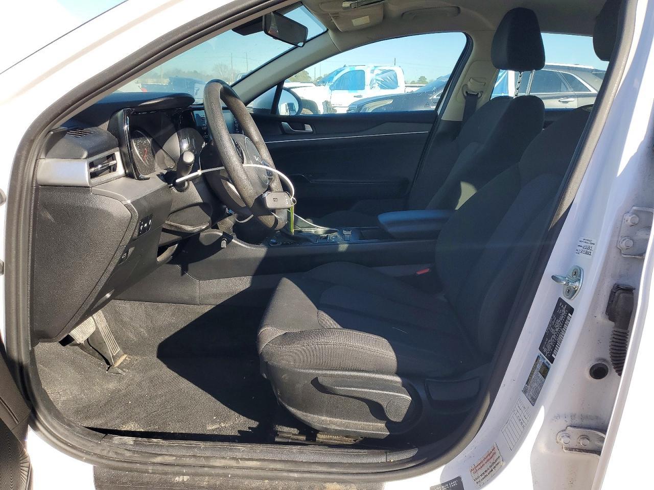 2022 KIA K5