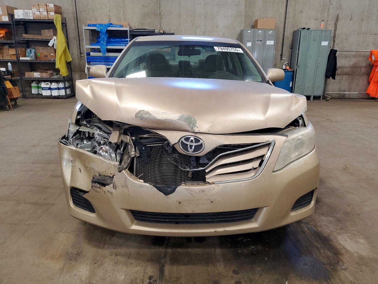2011 TOYOTA CAMRY