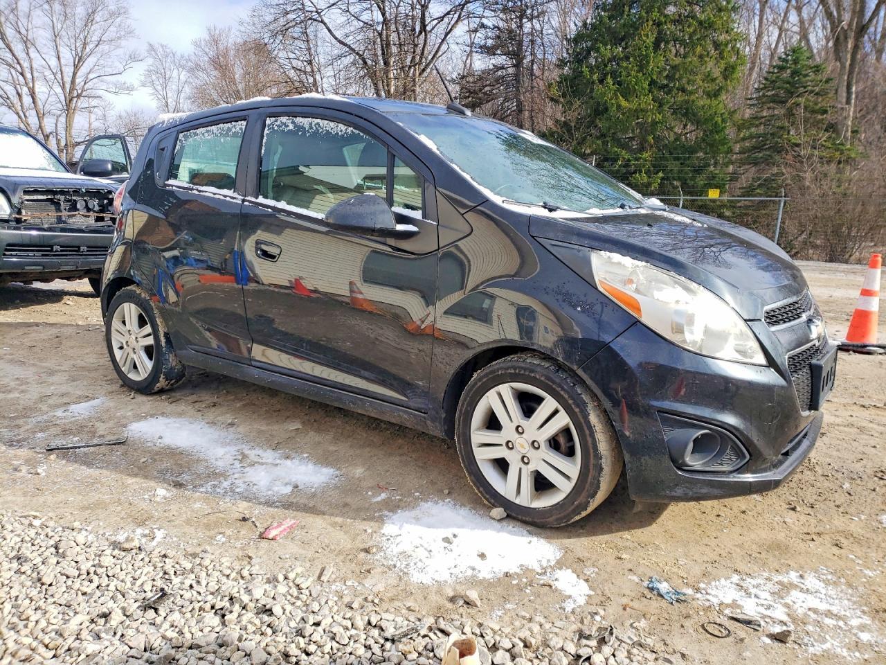 2014 CHEVROLET Spark