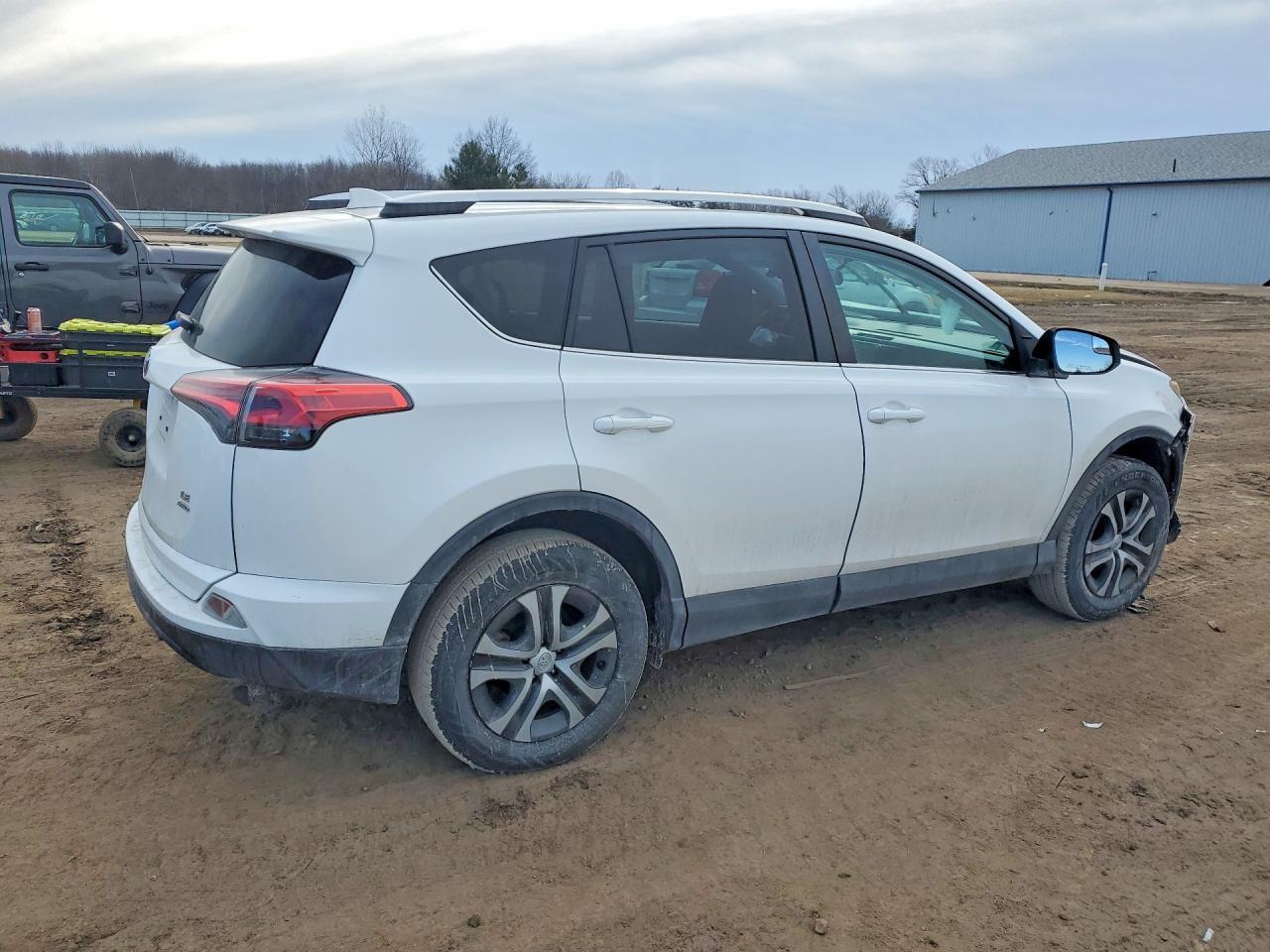 2016 TOYOTA RAV4