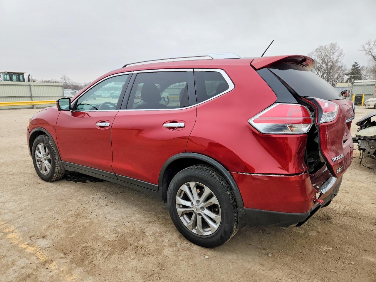 2016 NISSAN ROGUE
