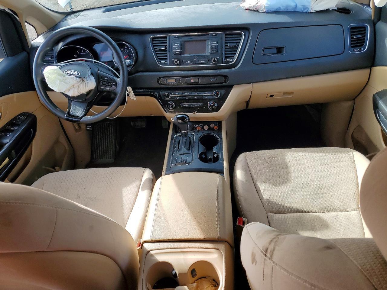 2016 KIA SEDONA