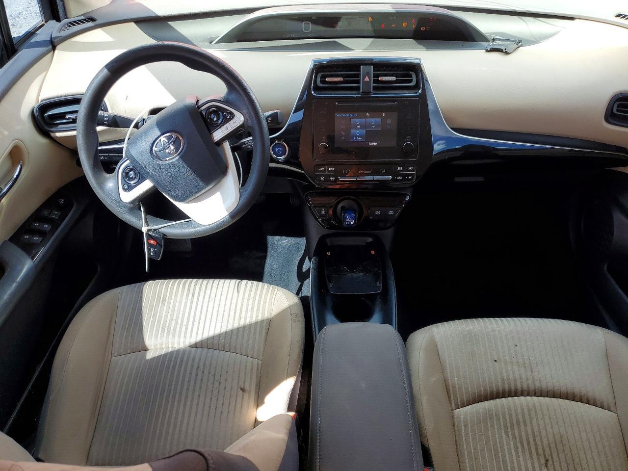 2017 TOYOTA PRIUS