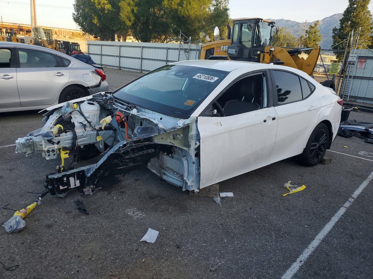 2025 TOYOTA CAMRY
