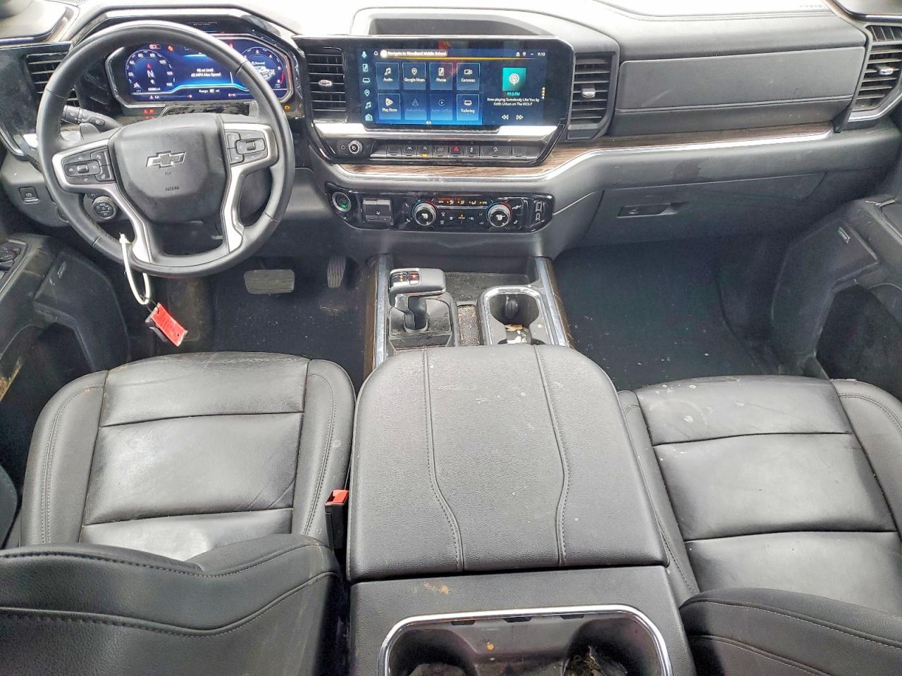 2024 CHEVROLET Silverado