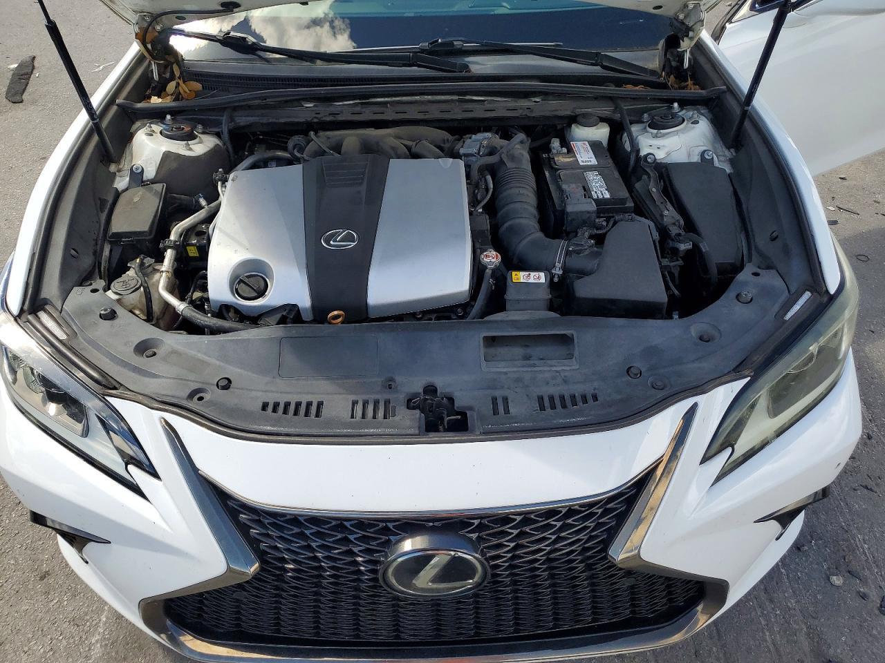 2019 LEXUS ES 350