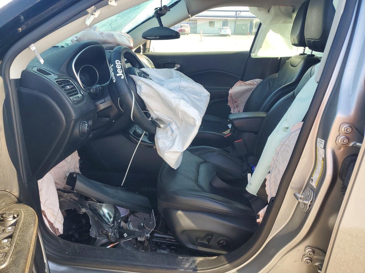 2021 JEEP Compass