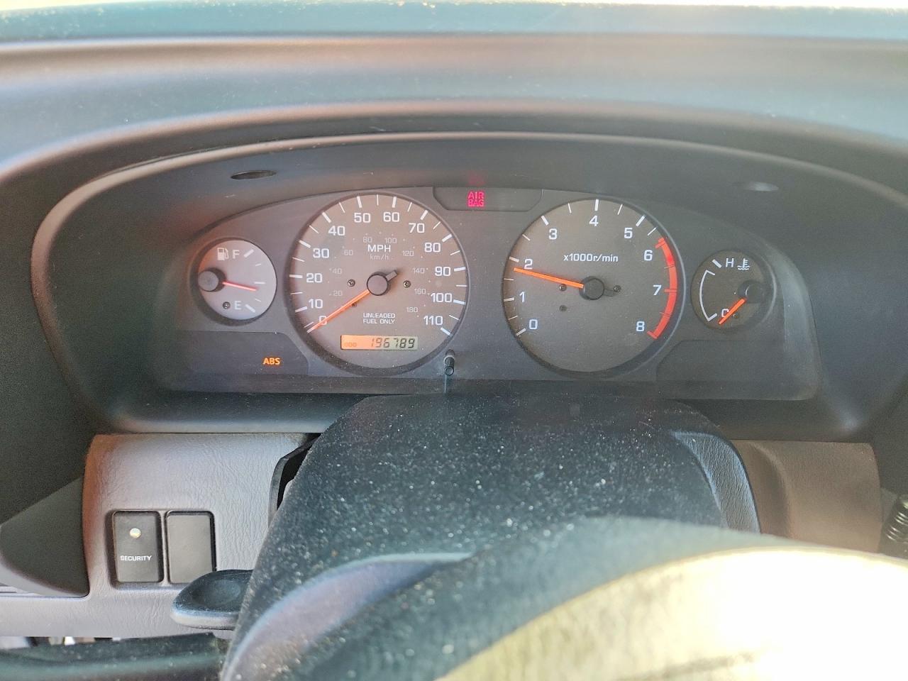 2000 NISSAN Frontier