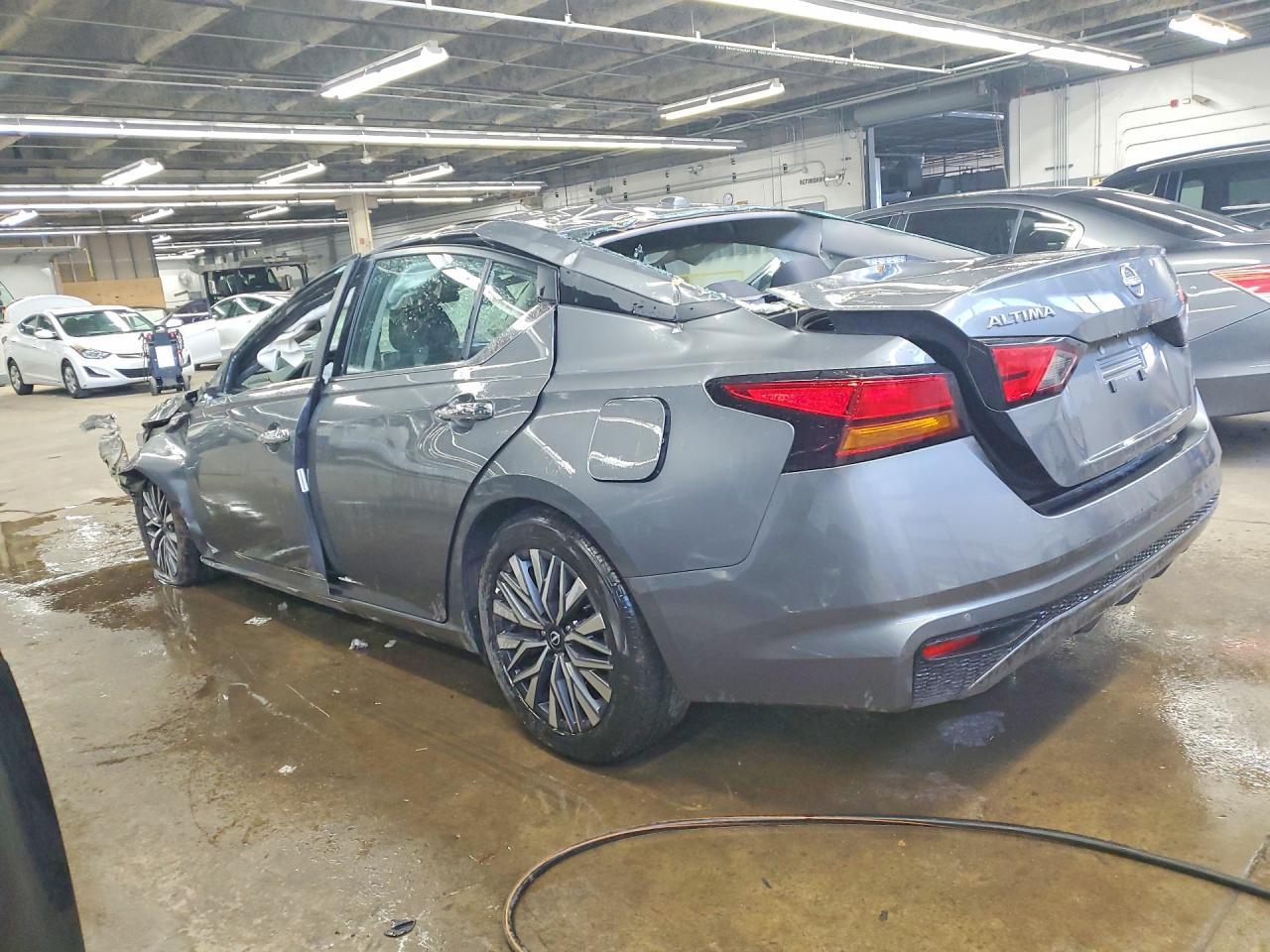 2025 NISSAN ALTIMA